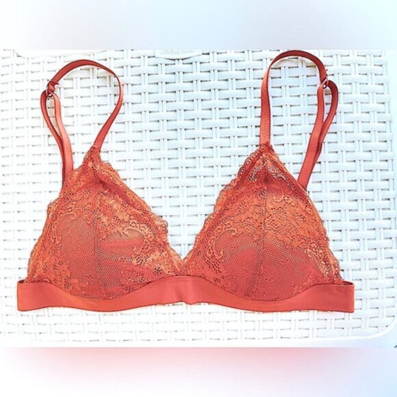 🔆 Host Pick - Joe Fresh Intimates Lace Overlay Bra in size Small NWOT - Picture 3 of 16